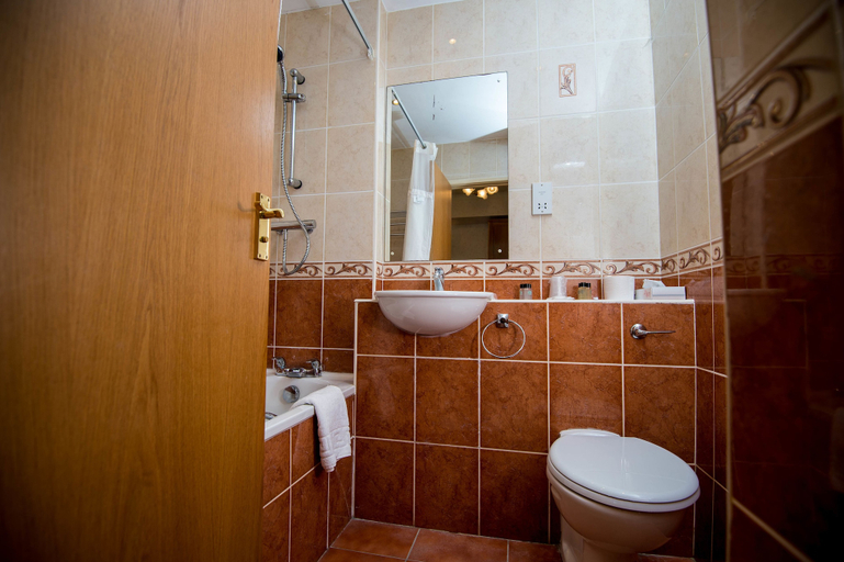 Bathroom 3, The Ivy Bush Royal Hotel By Compass Hospitality, Carmarthenshire