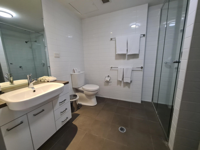Bathroom 4