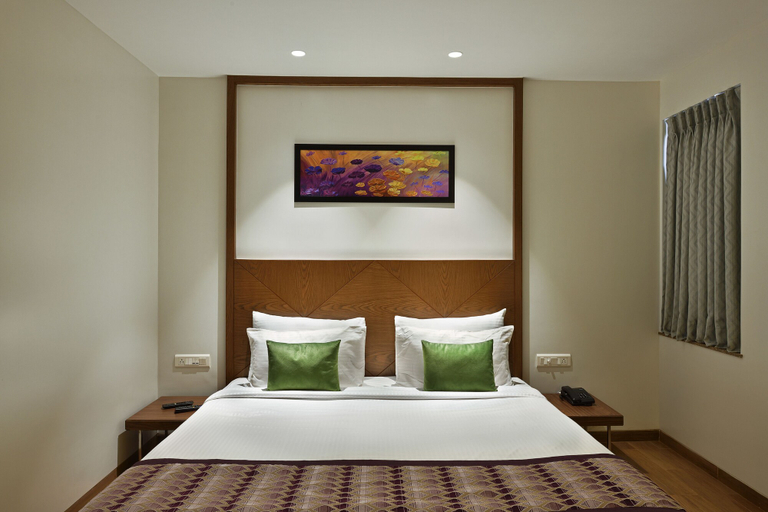 Bedroom 2, Hotel Leafio Marigold Marol, Mumbai Suburban