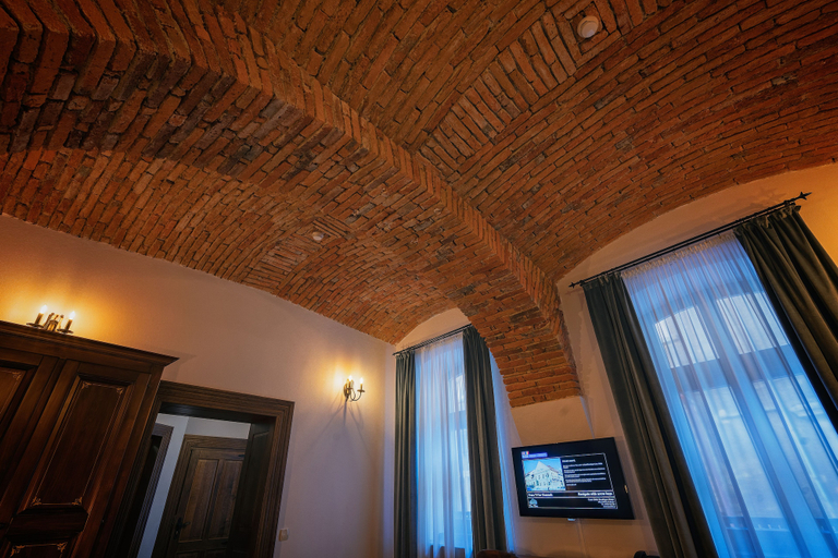 Others 5, Casa Chitic, Brasov