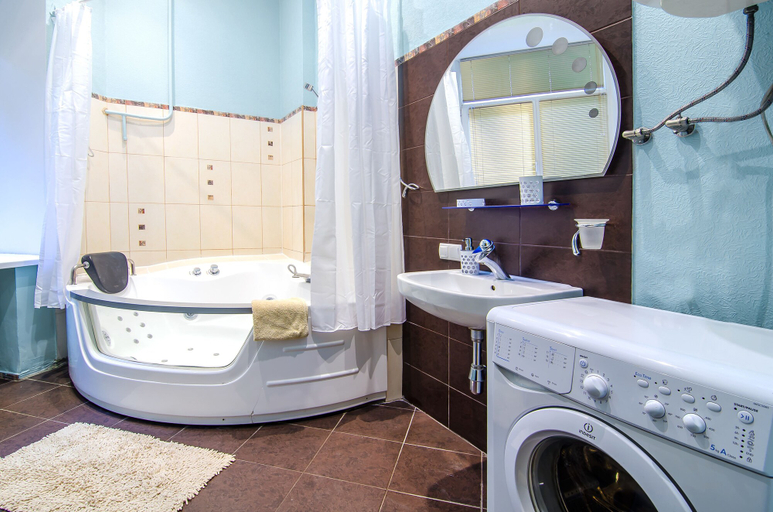 Bathroom 3, Rent Kiev Maidan Nezalezhnosti, Shevchenkivs'kyi