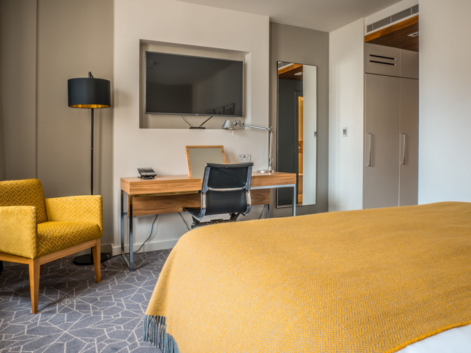 Bedroom 3, Apex Waterloo Place Hotel, Edinburgh