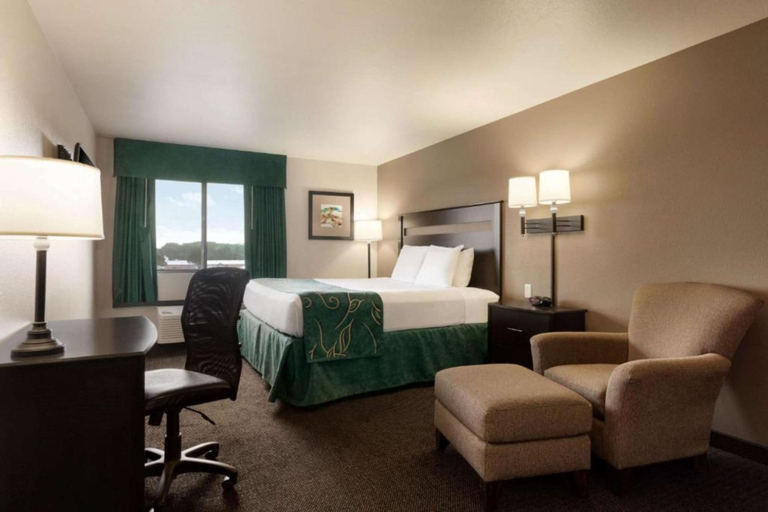 Bedroom 3, Baymont by Wyndham Wellington, Sumner