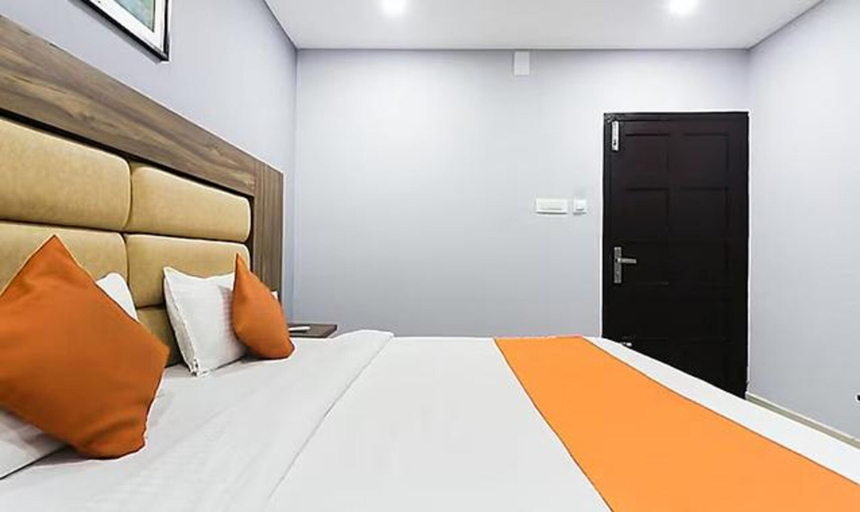 Bedroom 4, Queens Residency - Kochi, Ernakulam