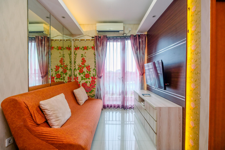 Nice and Comfort 2BR Apartment at Woodland Park Residence By Travelio, Jakarta Selatan