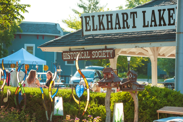 Exterior & Views 2, Victorian Inn Elkhart Lake Wisconsin, Sheboygan