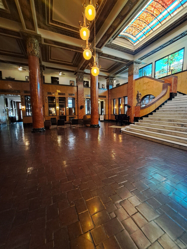 Business Facilities
