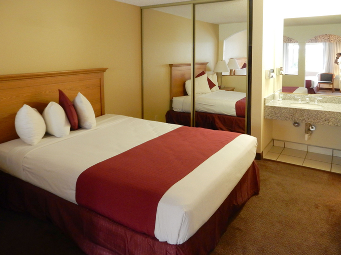 Bedroom 12