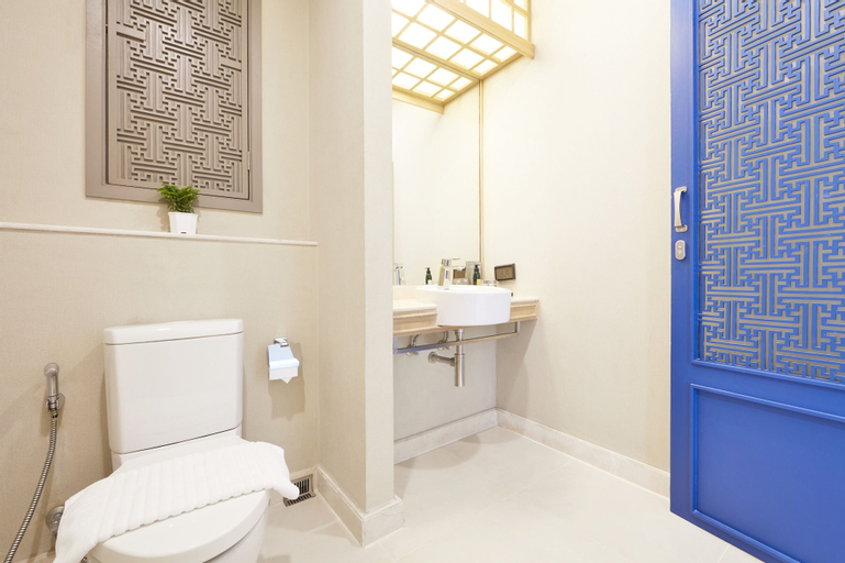 Bathroom 3