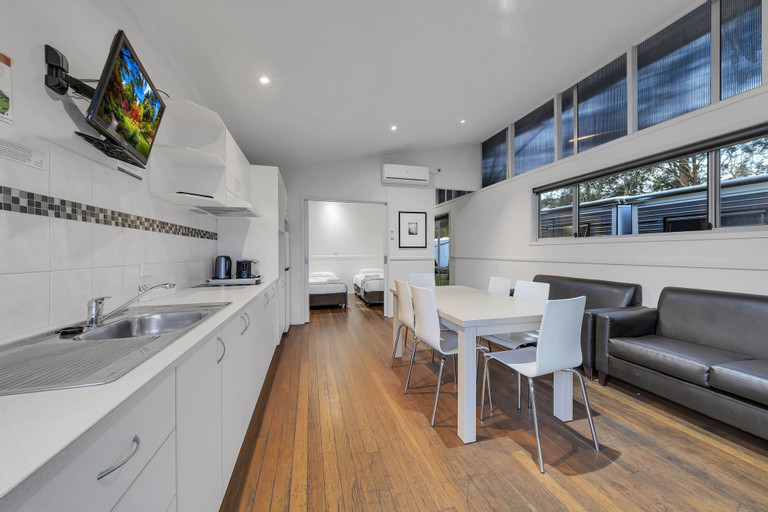 Dining Room 6