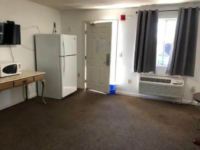 Dining Room 2