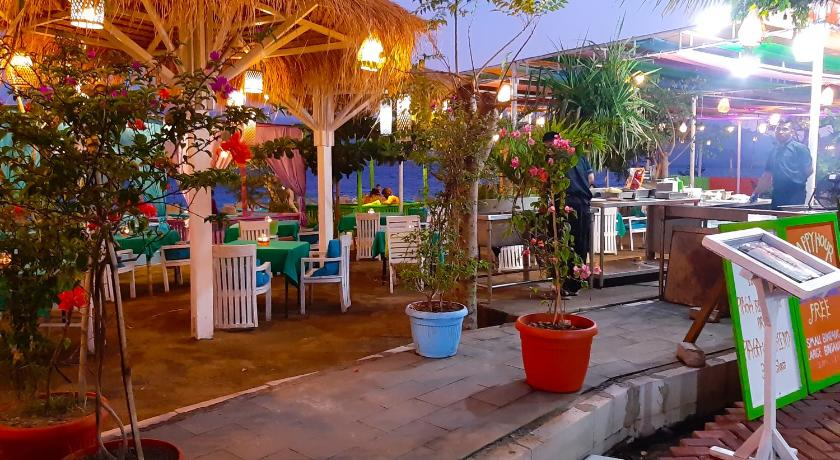 Zipp Bar Restaurant & Bungalows, Lombok