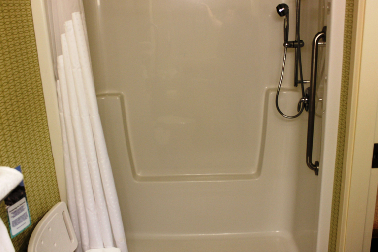 Bathroom 3, Holiday Inn Express YORKTON EAST, Division No. 9