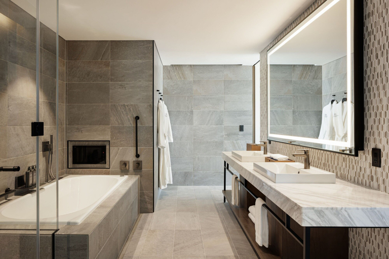 Bathroom 5, Sheraton Kagoshima, Kagoshima