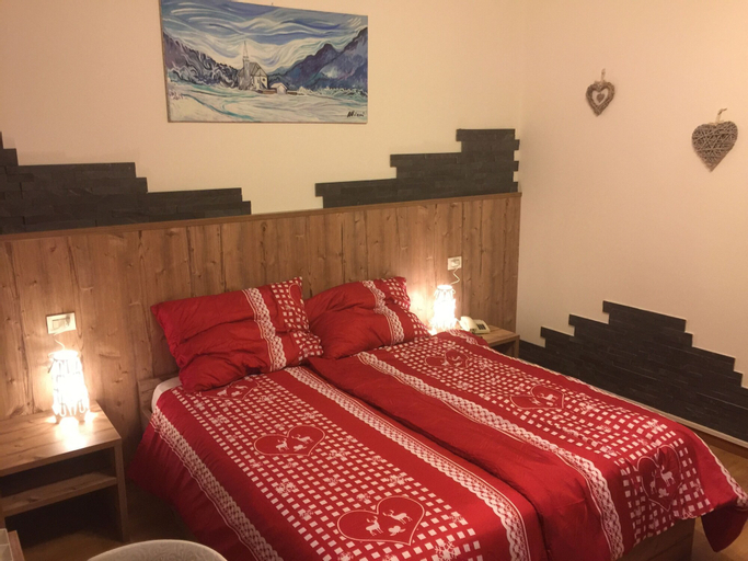 Bedroom 10