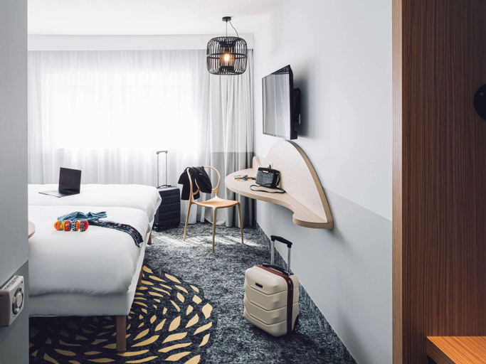 Bedroom 6