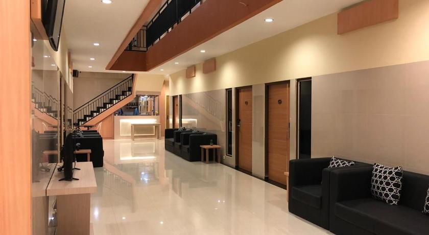 Others 2, LCR Hotel Ende, Ende