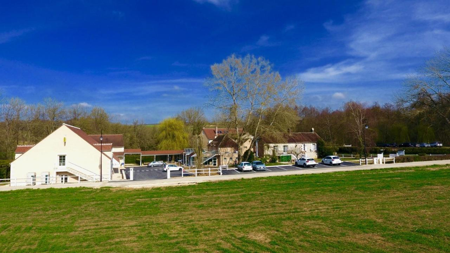 Exterior & Views 2, Logis Hotel Le Moulin De La Coudre, Yonne