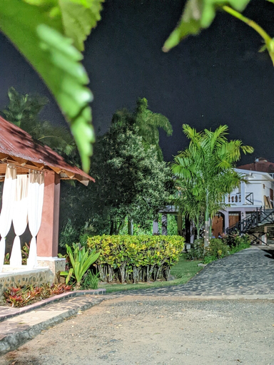 Others 5, Rancho Pino y Sol, Jarabacoa