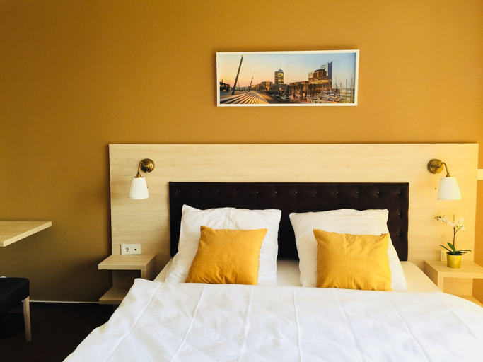 Bedroom 3, Hotel Denbu, Hamburg