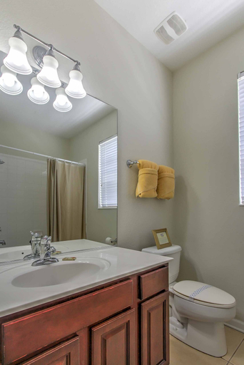Others 5, Spacious Kissimmee Villa - 3 Mi to Disney World!, Osceola