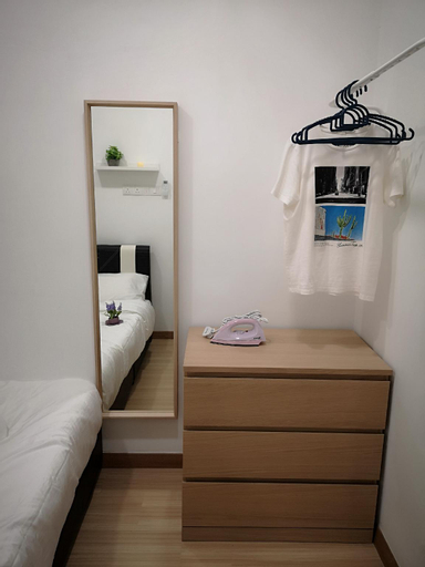 Bedroom 3, Straits Of Melaka/ 4 pax/ Encore Melaka/B12, Malacca City