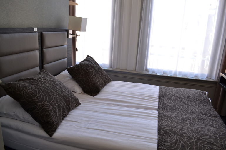 Bedroom 3, Hotel Clemens Amsterdam, Amsterdam