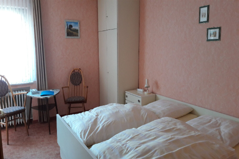 Bedroom 4, Hotel Haus Erlen, Hochsauerlandkreis