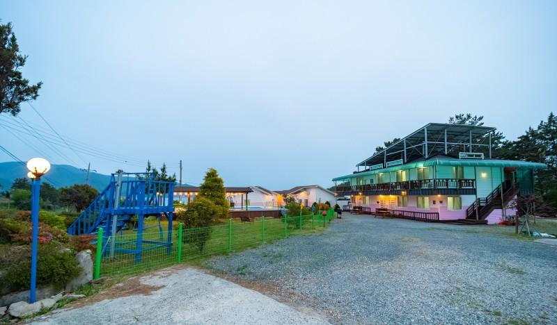 Exterior & Views 1, Namhae Goeun Miso Pension, Namhae
