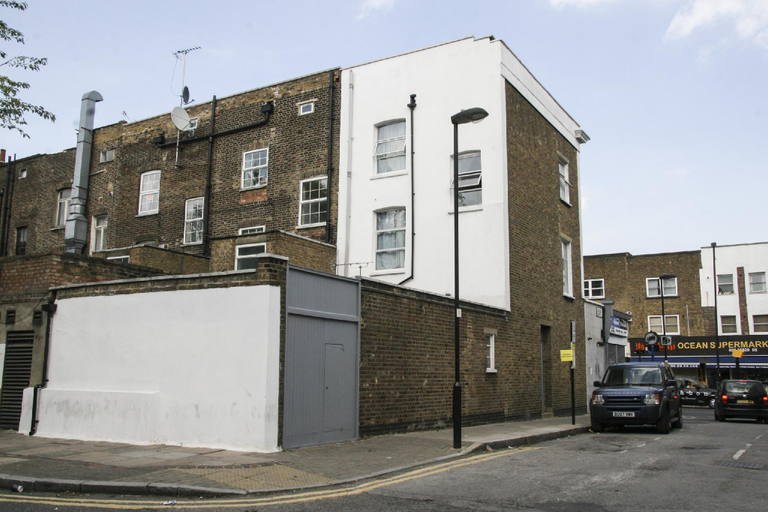 Others 5, Caledonian Studio Flats, London