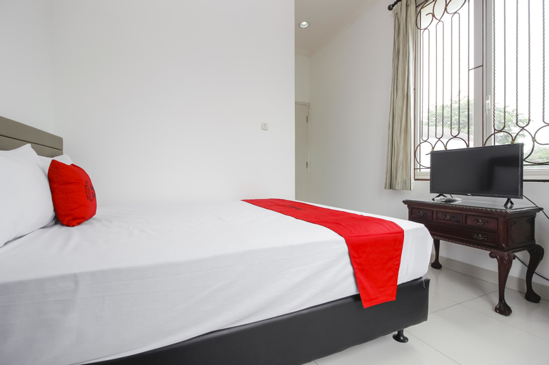 Bedroom 12