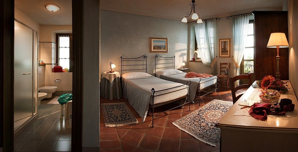 Bedroom 3, Cascina Baràc, Cuneo