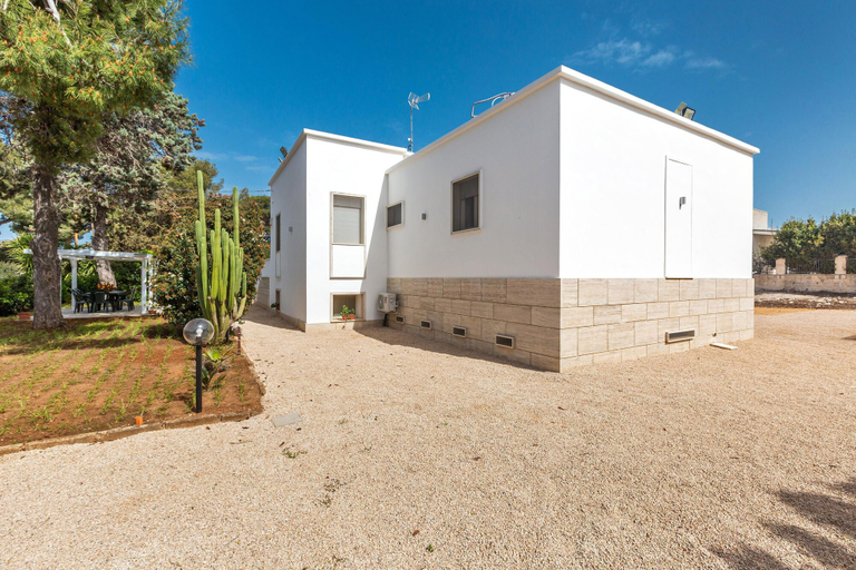 Front of property 4, 2766 Residence Annarita - Bilo Torre Squillace by Barbarhouse, Lecce