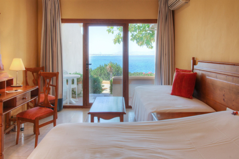 Bedroom 4, Hotel Club Sunway Punta Prima, Baleares