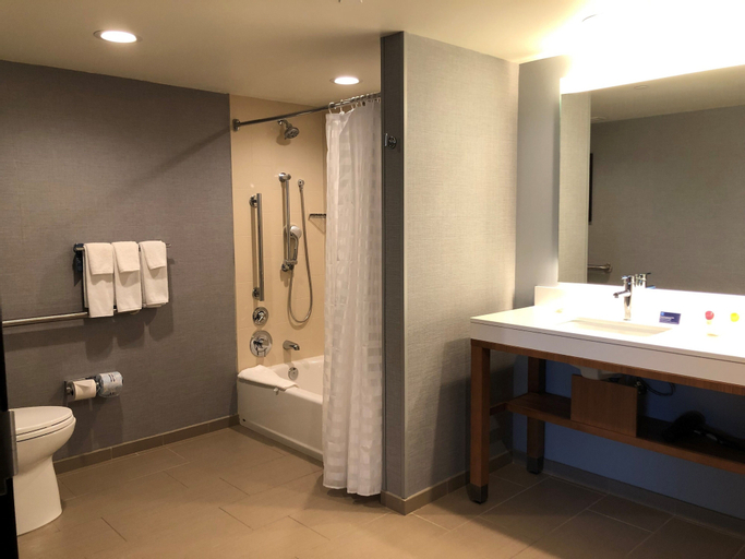 Bathroom 2