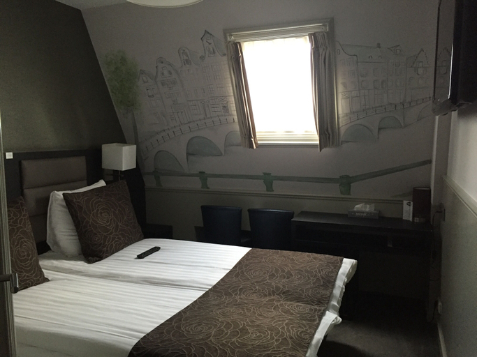 Bedroom 3, Hotel Clemens Amsterdam, Amsterdam