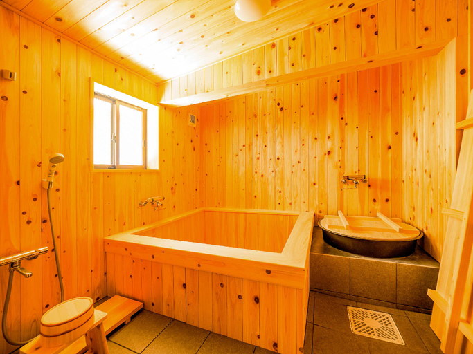Bathroom 1, Chikubuyuuan, Nagahama