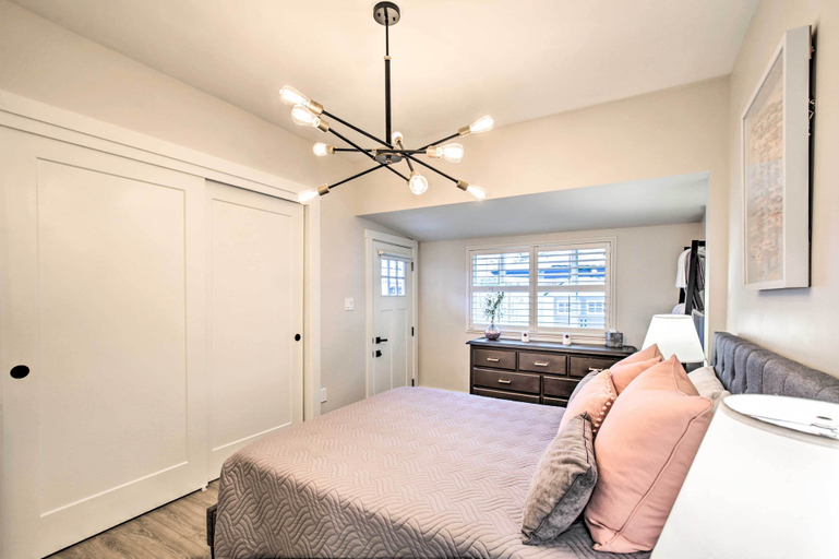 Bedroom 3, Chic Lincoln City Retreat on Oregon Coast, Lincoln