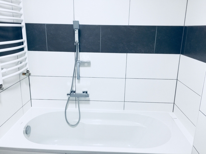 Bathroom 5, Hotel Denbu, Hamburg
