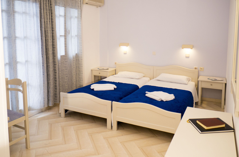 Bedroom 3, Villa Sonia, Crete