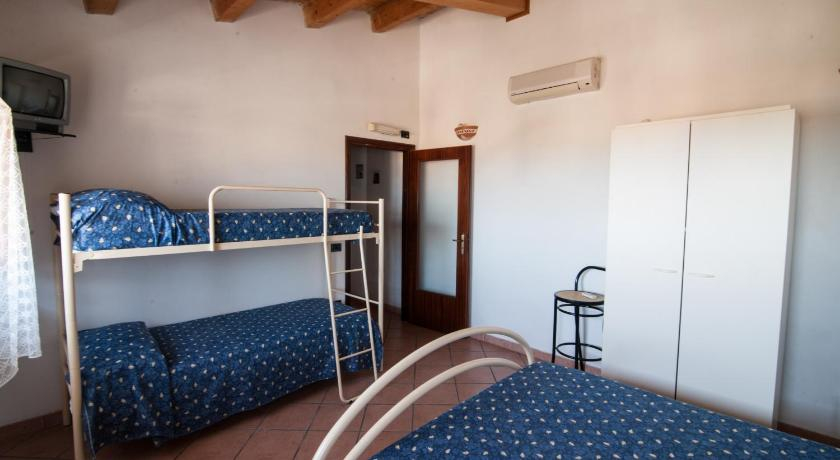 Bedroom 4, Lo Sparviero, Reggio Di Calabria