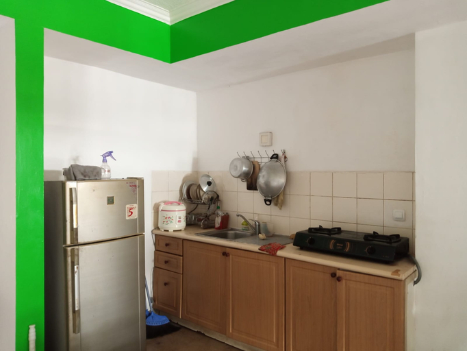 Others 4, 2BR Kondominium Carita Utara untuk 6 Pax By Sri, Serang