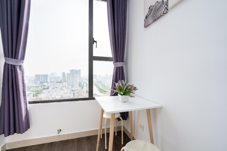 Others 3, Infinity Pool Signature - Near Bui Vien street, District 4