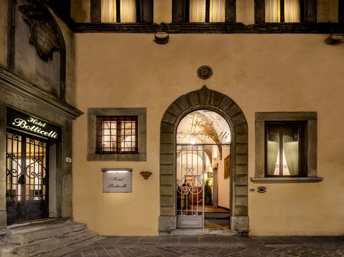 Exterior & Views 2, Hotel Botticelli, Florence