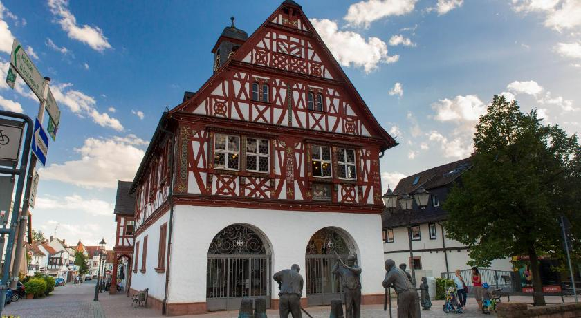 Zentral gelegenes Apartment mit WLAN, Groß-Gerau