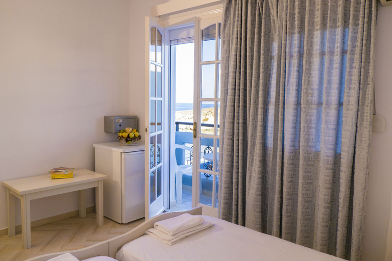 Bedroom 5, Villa Sonia, Crete