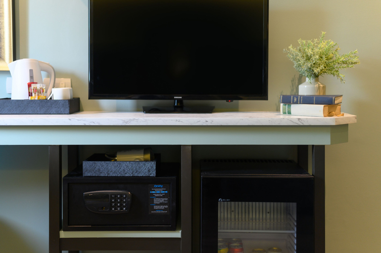 Amenities 7