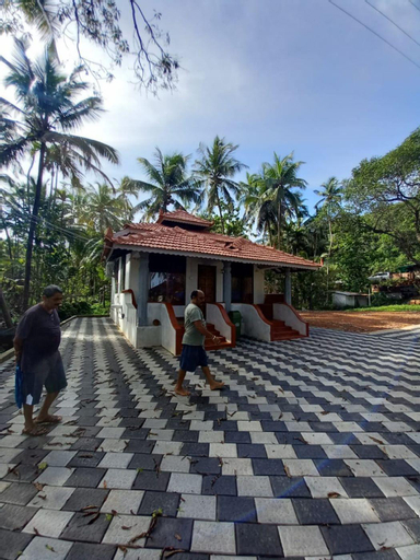Mandala Belekan Beach Stay, Uttara Kannada