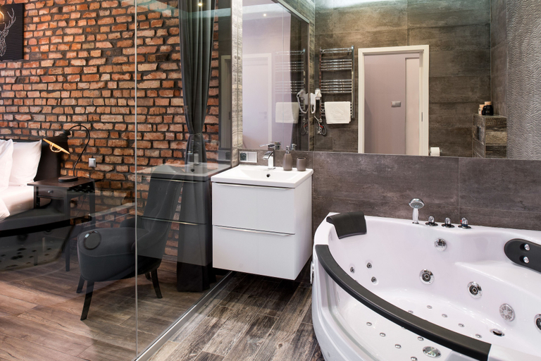 Bathroom 2, Leo Apartments Old Town, Kraków City
