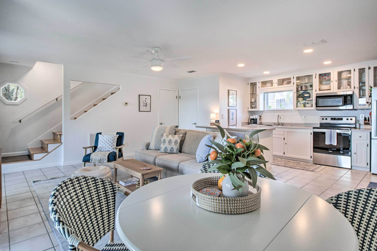 Others 5, Lakefront Retreat w/ Kayaks & Fire Pit in Clermont, Lake